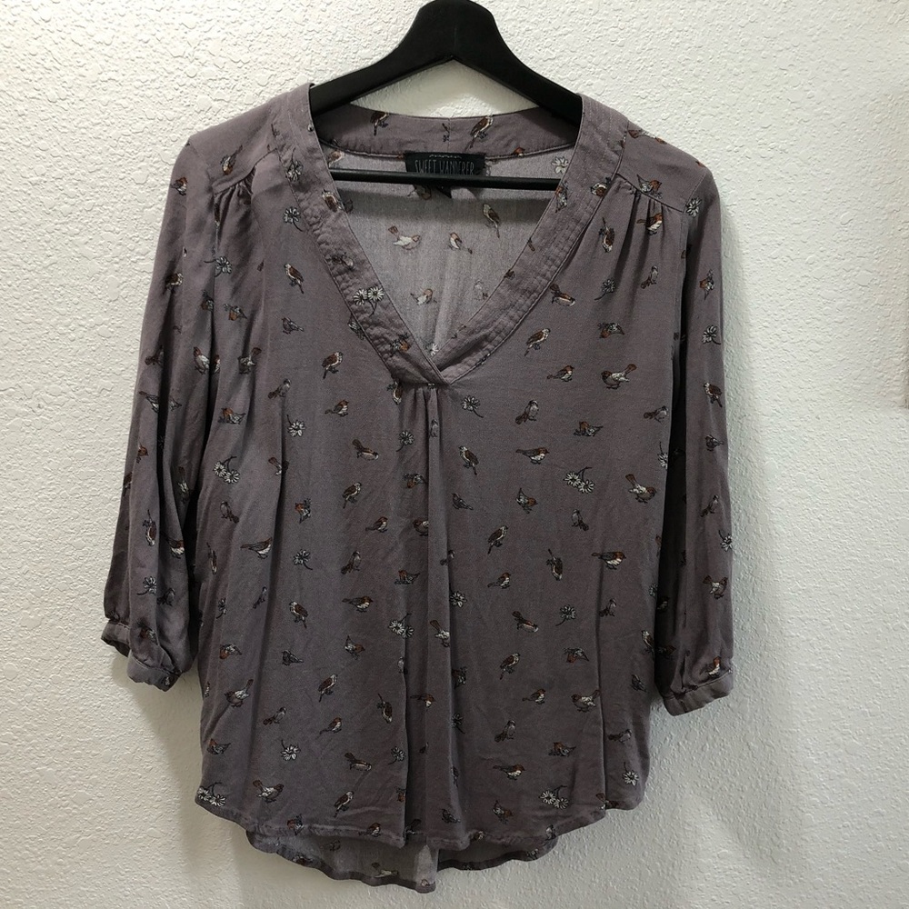 Sweet Wanderer blouse size small